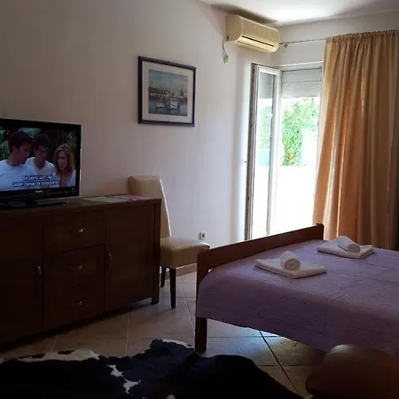 Pansion Kaleb Hotel Brbinj